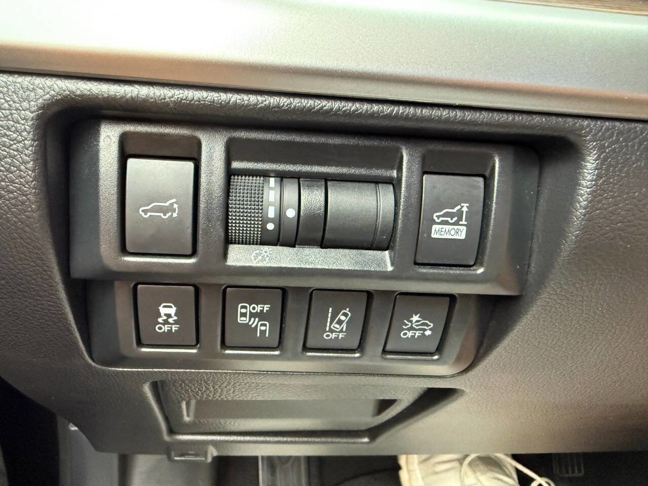 Used 2019 Subaru Outback 3.6R Touring image 20