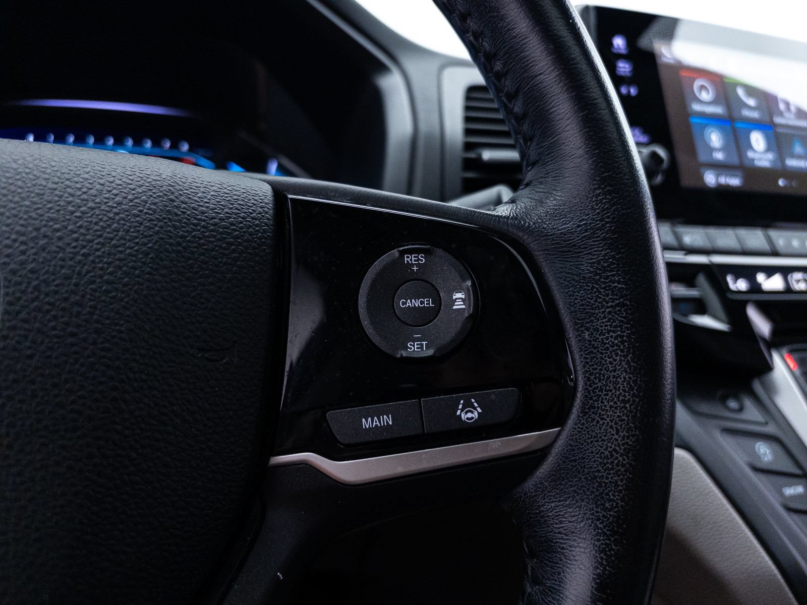 Used 2020 Honda Odyssey Touring image 38