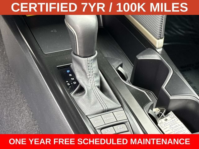 Used 2026 Toyota Camry SE FWD image 22