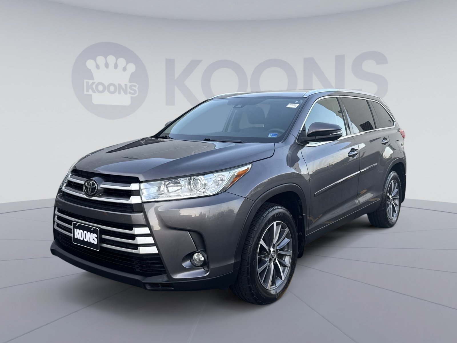 Used 2019 Toyota Highlander XLE