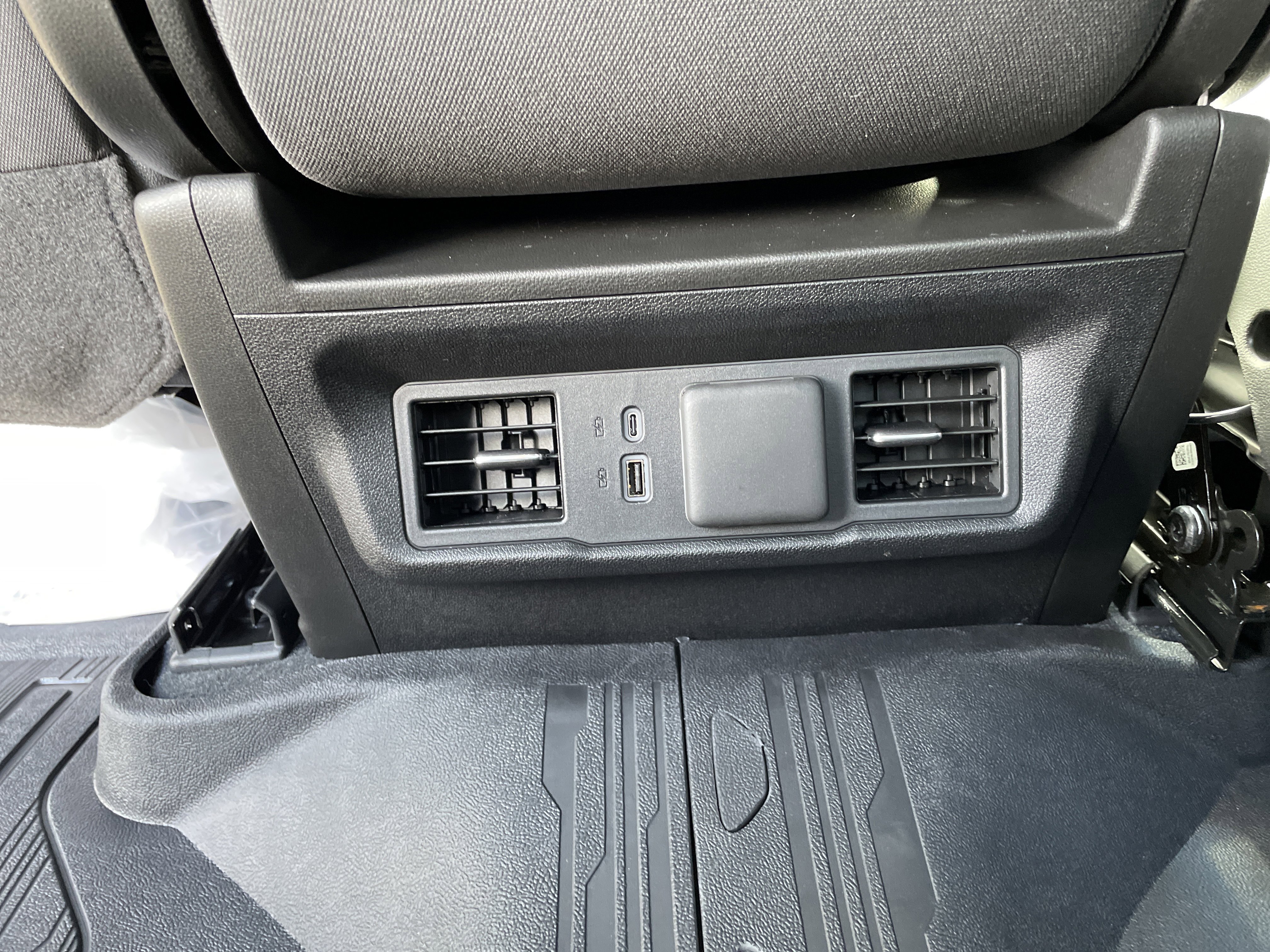 New 2026 GMC Sierra 1500 Elevation w/ Elevation Select Package image 32