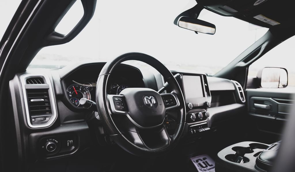 Used 2022 RAM 2500 Big Horn image 2