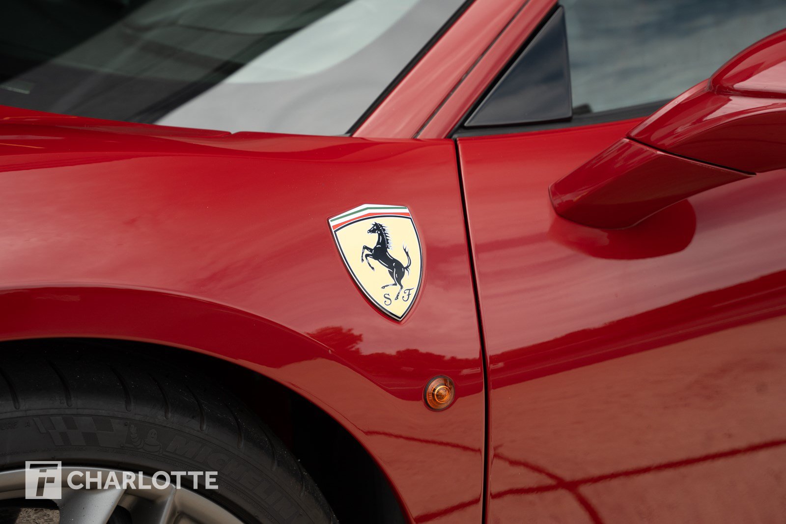 Used 2017 Ferrari 488 GTB RWD image 9