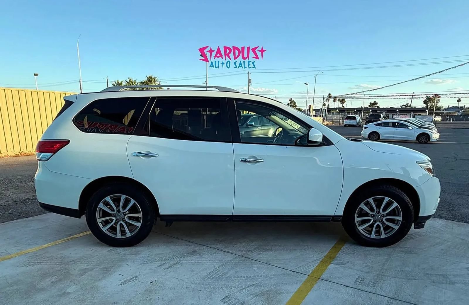 Used 2016 Nissan Pathfinder S FWD image 6