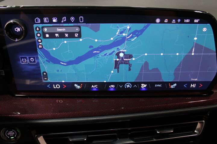 New 2026 Chevrolet Traverse Z71 w/ Enhanced Driving Package image 4