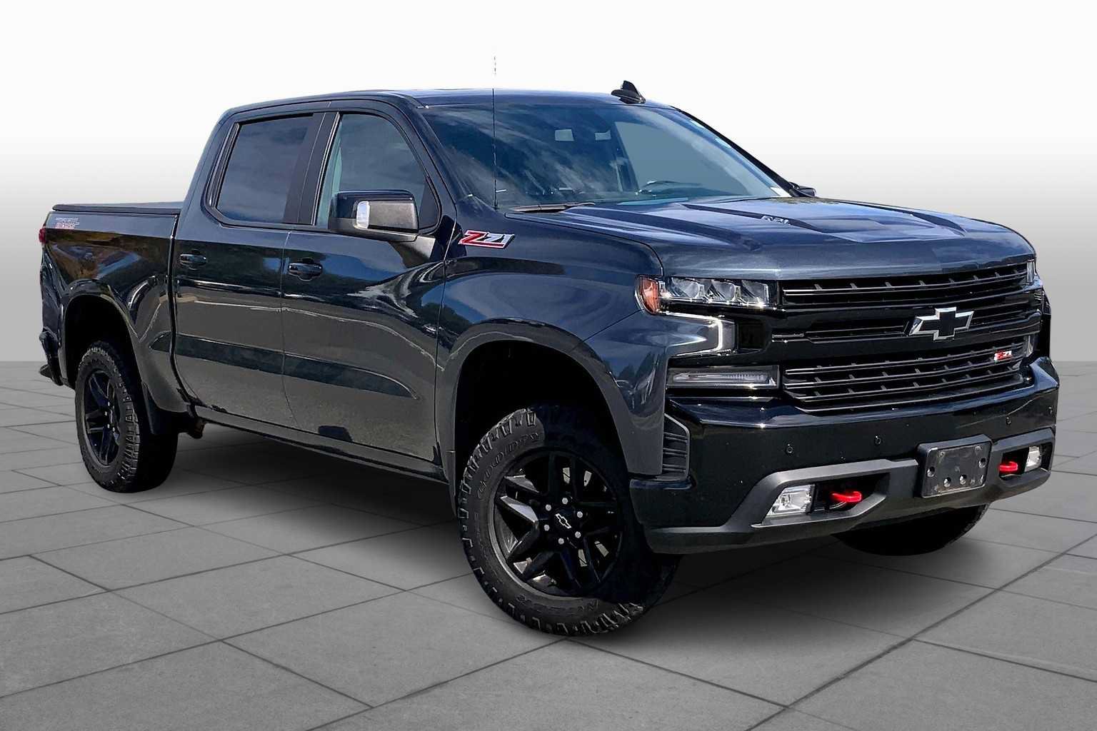 Used 2021 Chevrolet Silverado 1500 LT Trail Boss w/ Convenience Package II AWD/4WD image 3