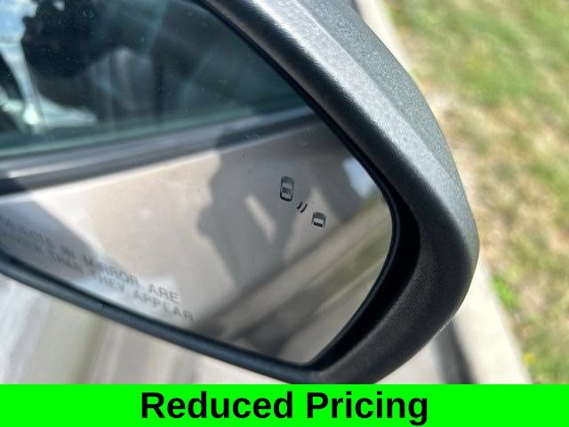 Used 2021 Ford Explorer XLT w/ Equipment Group 202A AWD/4WD image 56