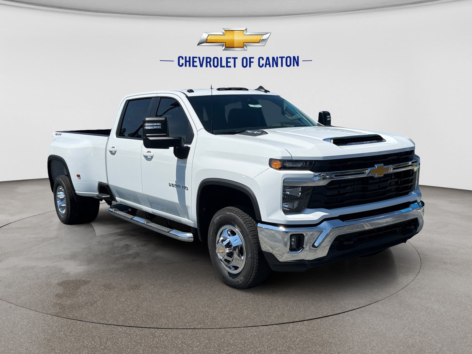 New 2026 Chevrolet Silverado 3500 LT w/ Safety Package AWD/4WD image 3