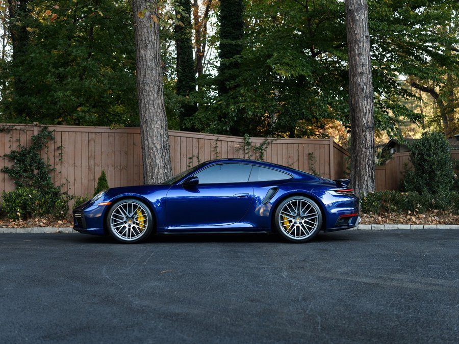 Used 2022 Porsche 911 Turbo S image 2