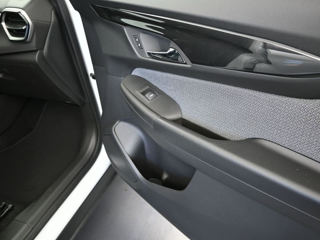 New 2026 Chevrolet TrailBlazer LT w/ LT Cold Weather Package FWD image 12