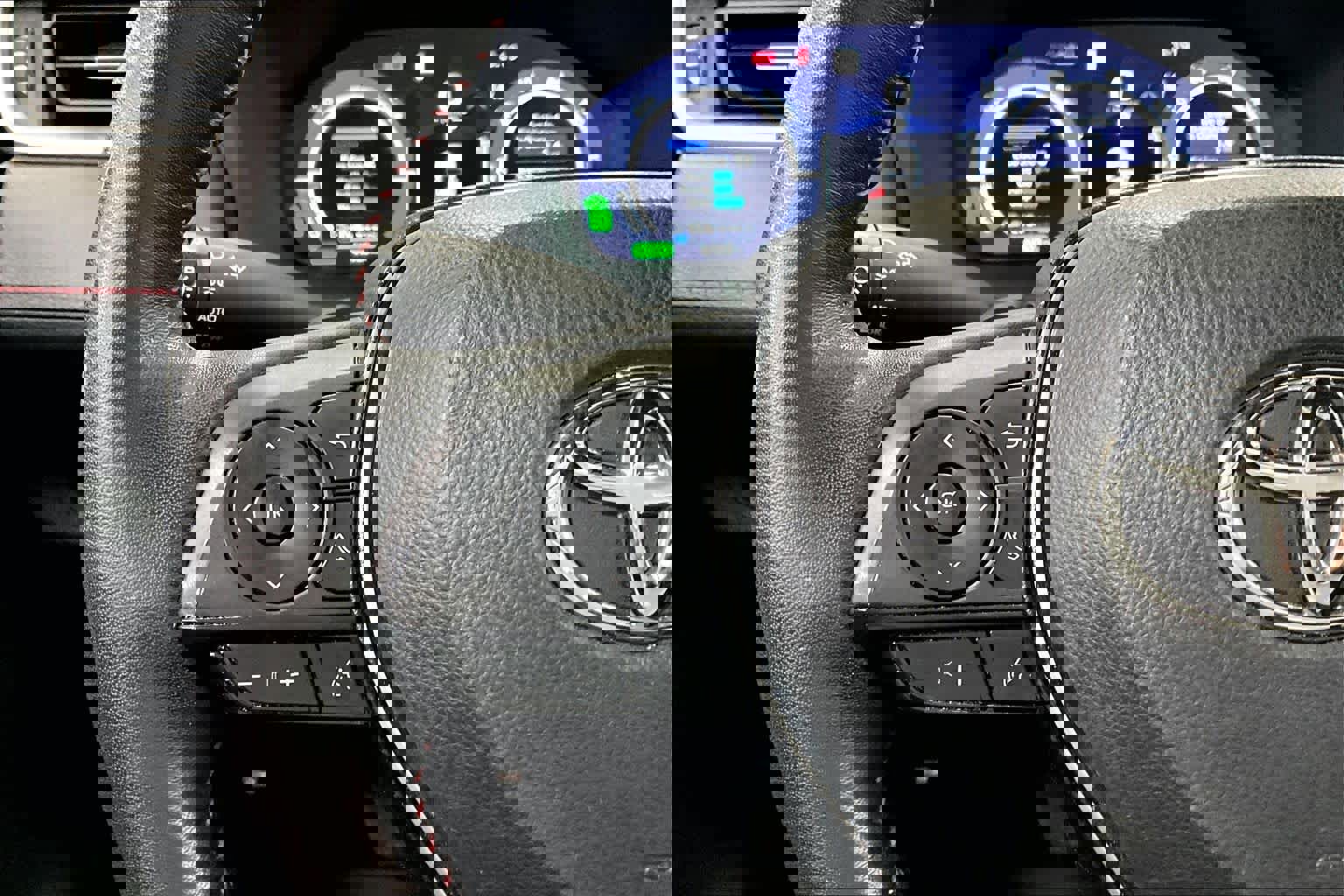 Used 2023 Toyota RAV4 XSE w/ Weather Package AWD/4WD image 23