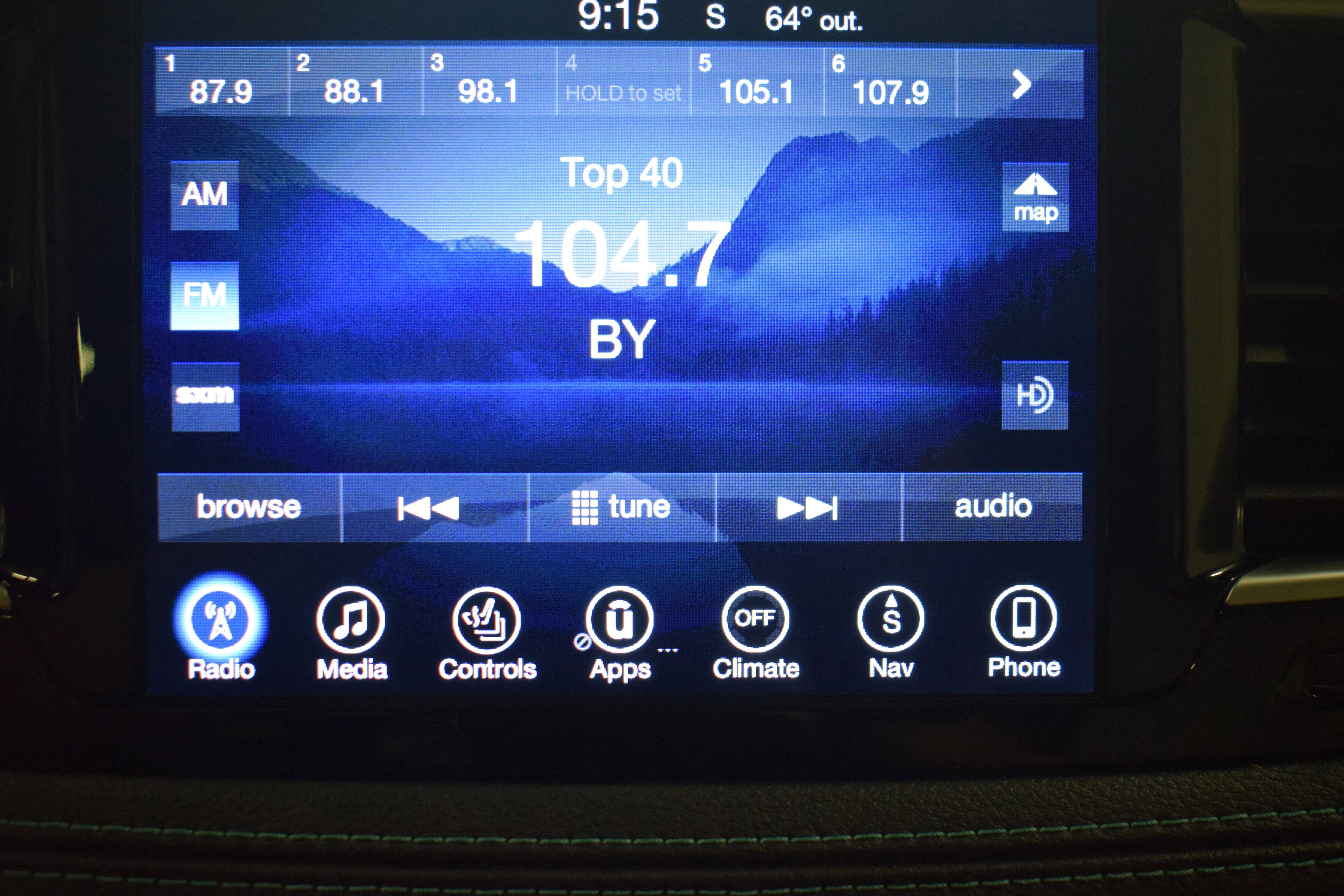 Used 2017 Chrysler Pacifica Platinum image 22