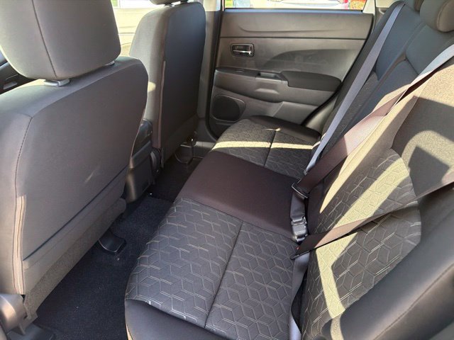New 2027 Mitsubishi Outlander Sport ES FWD image 17