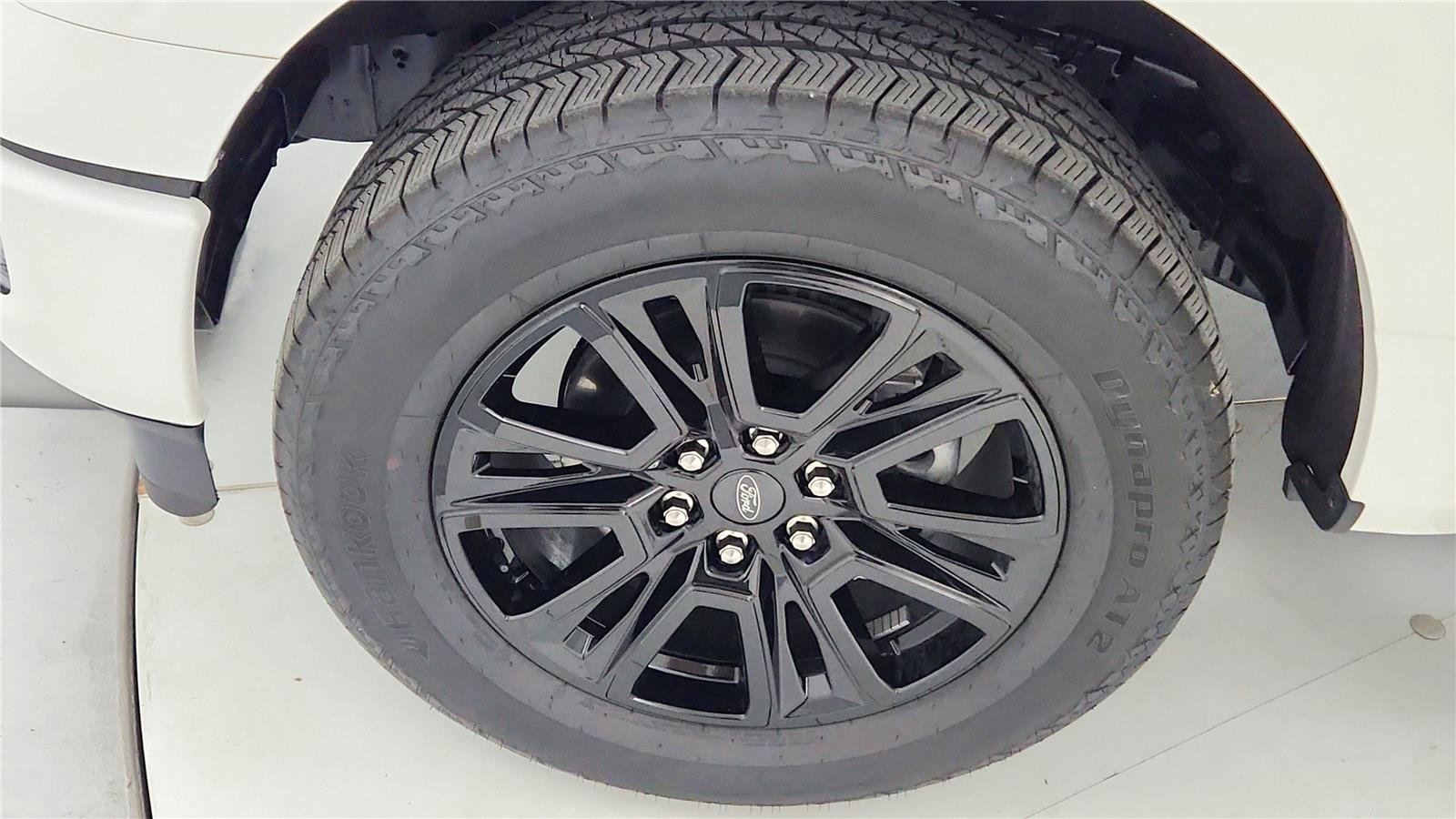 New 2025 Ford F150 Platinum w/ Equipment Group 702A High image 17