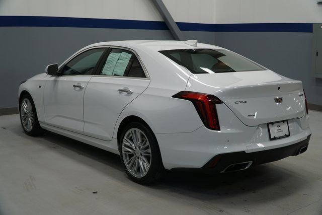 Used 2023 Cadillac CT4 Premium Luxury image 3