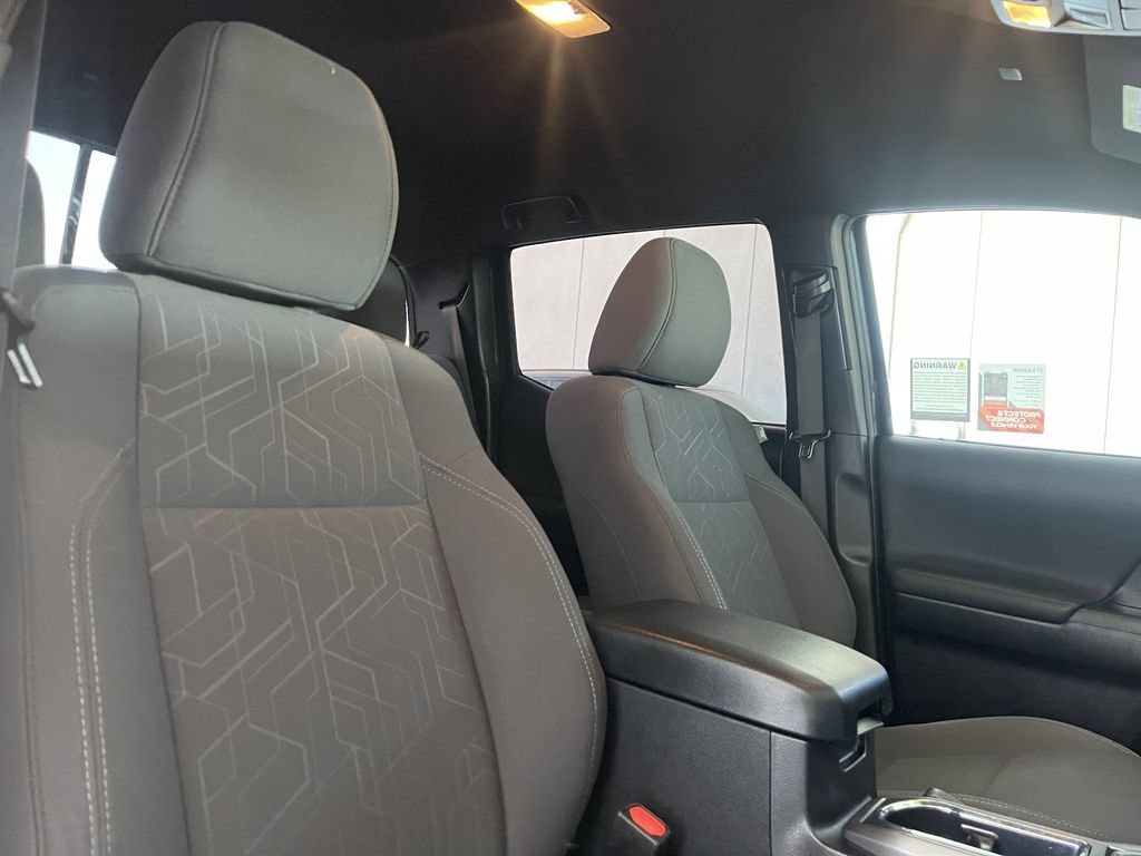 Used 2019 Toyota Tacoma TRD Sport w/ Technology Package RWD image 20