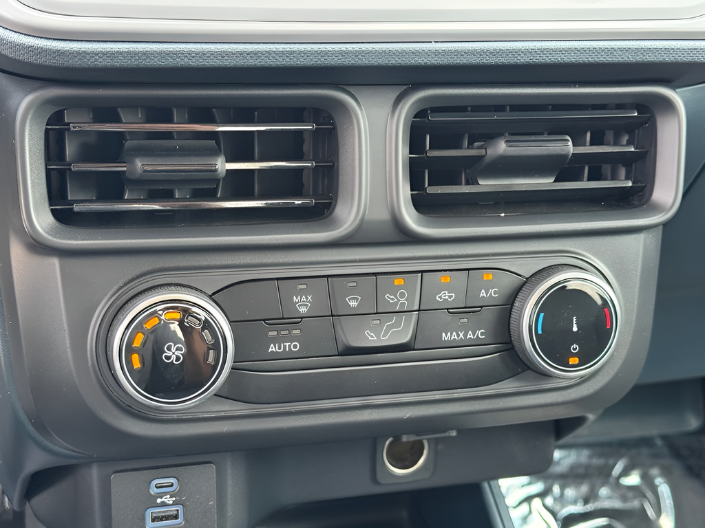 Used 2023 Ford Maverick XL FWD image 17