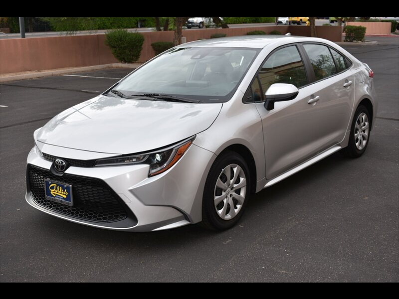 Used 2021 Toyota Corolla LE w/ Carpet Mat Package (TMS) FWD image 3
