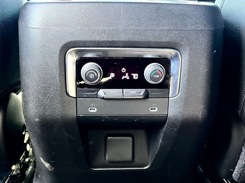 Used 2021 Chevrolet Tahoe LT image 14