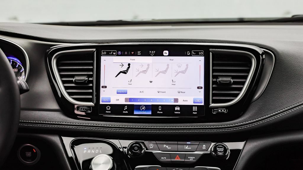 New 2027 Chrysler Pacifica Select FWD image 17