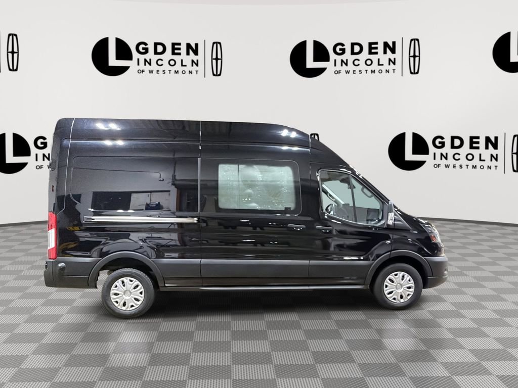 Used 2025 Ford E-Transit 148 High Roof image 9