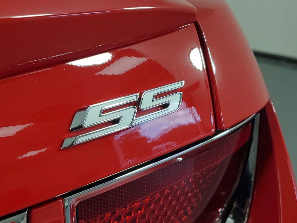 Used 2013 Chevrolet Camaro SS w/ Rear Vision Package image 8