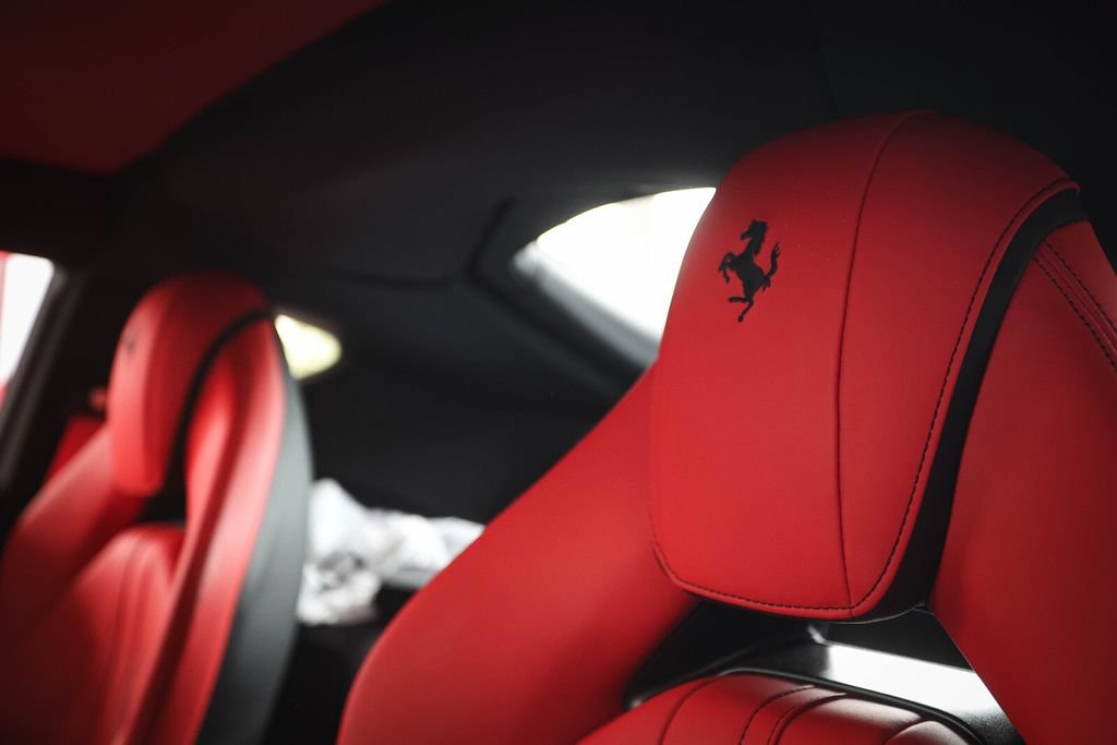 Certified 2019 Ferrari 812 Superfast RWD image 43