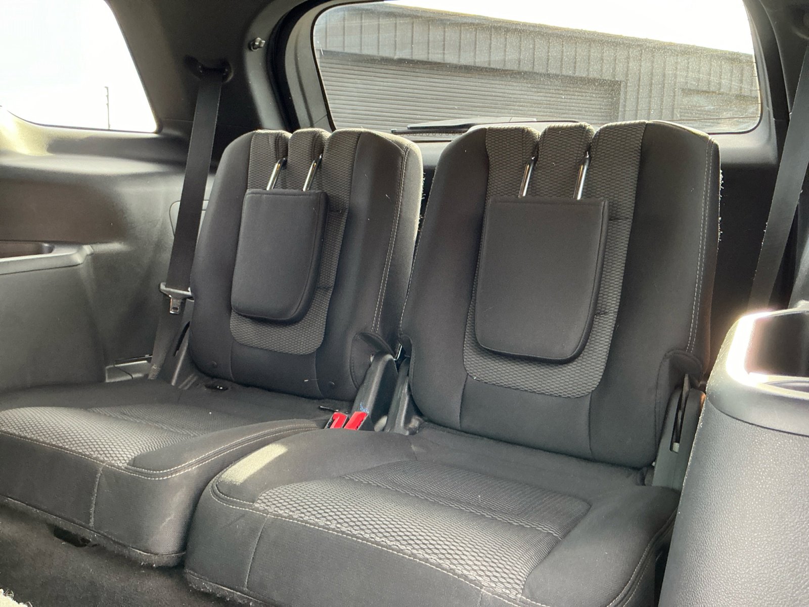 Used 2017 Ford Explorer XLT image 28