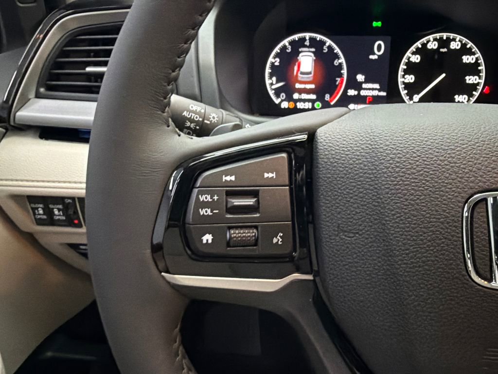 Used 2026 Honda Odyssey Touring image 28