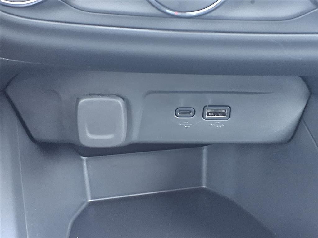 New 2026 Chevrolet Trax RS image 15