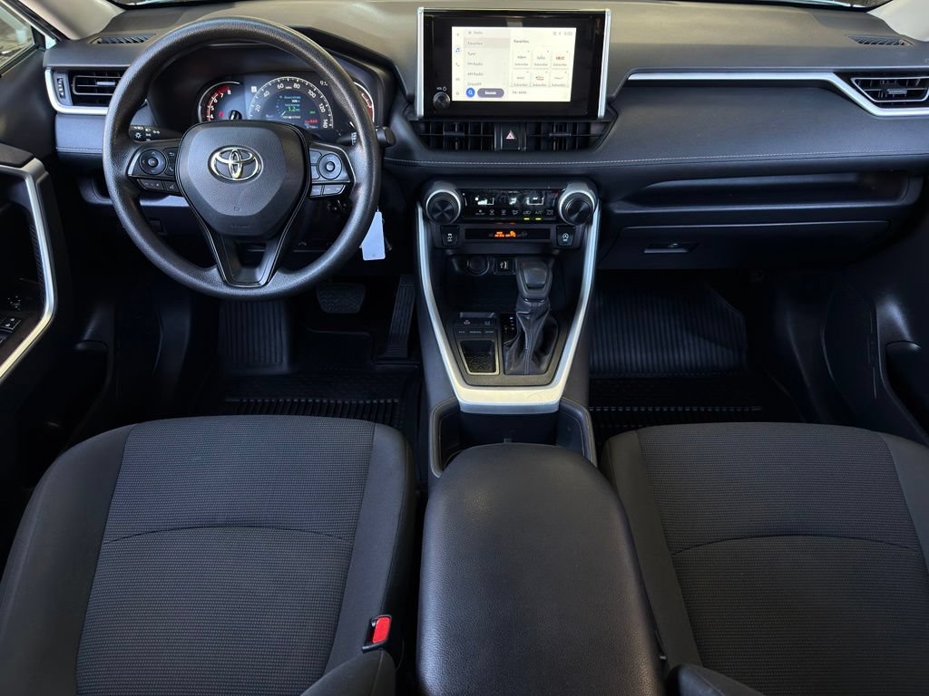 Used 2025 Toyota RAV4 LE FWD image 17
