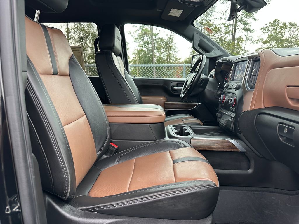Used 2023 Chevrolet Silverado 2500 High Country w/ Z71 Off-Road Package image 45