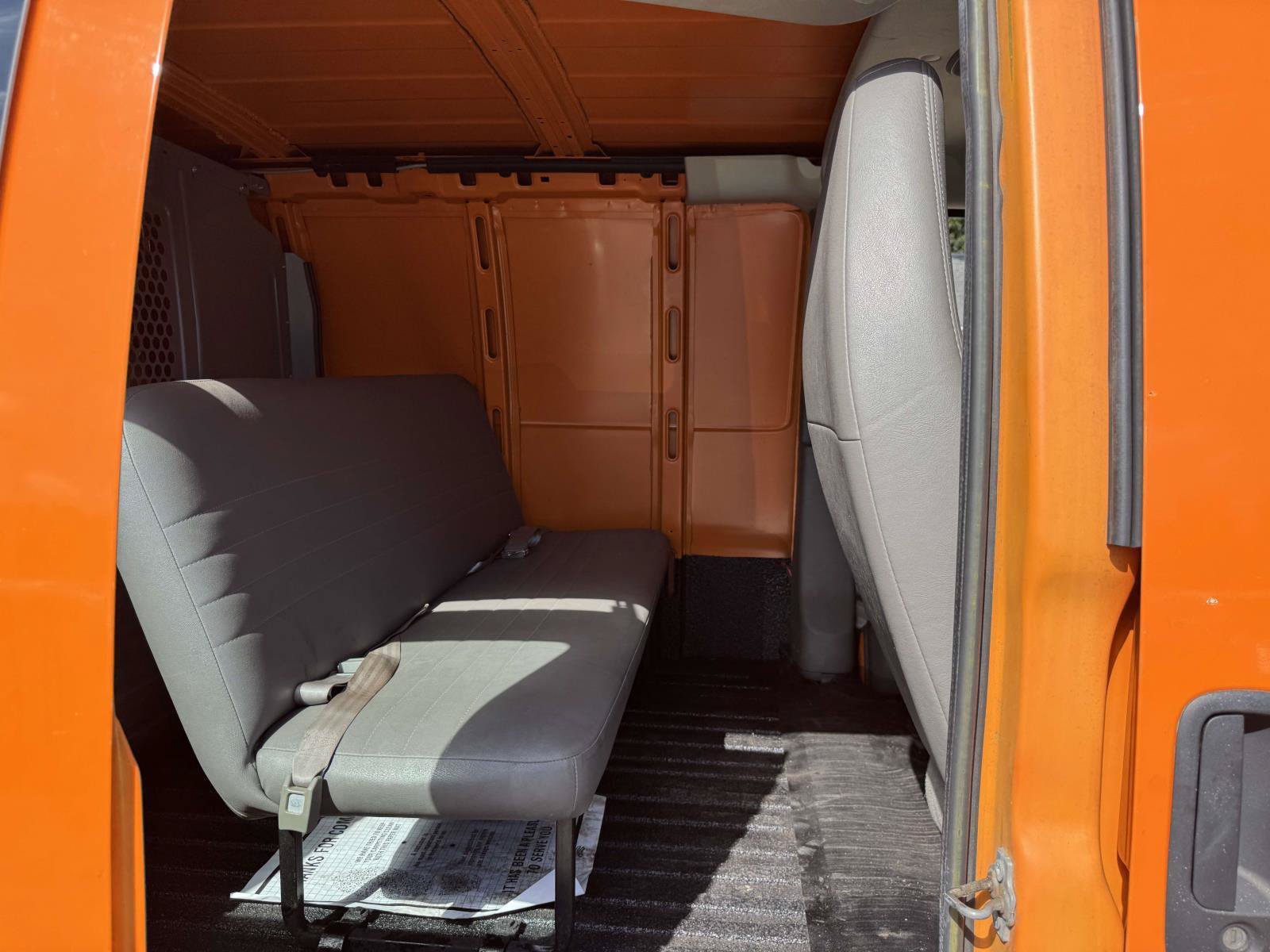 Used 2012 Chevrolet Express 3500 Extended RWD image 9