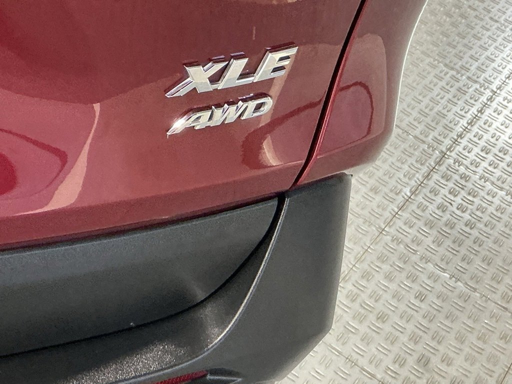 Used 2024 Toyota RAV4 XLE image 4