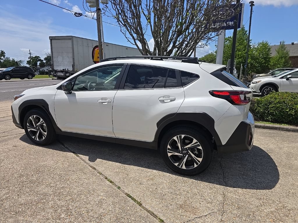 Used 2024 Subaru Crosstrek 2.0i Premium AWD/4WD image 16