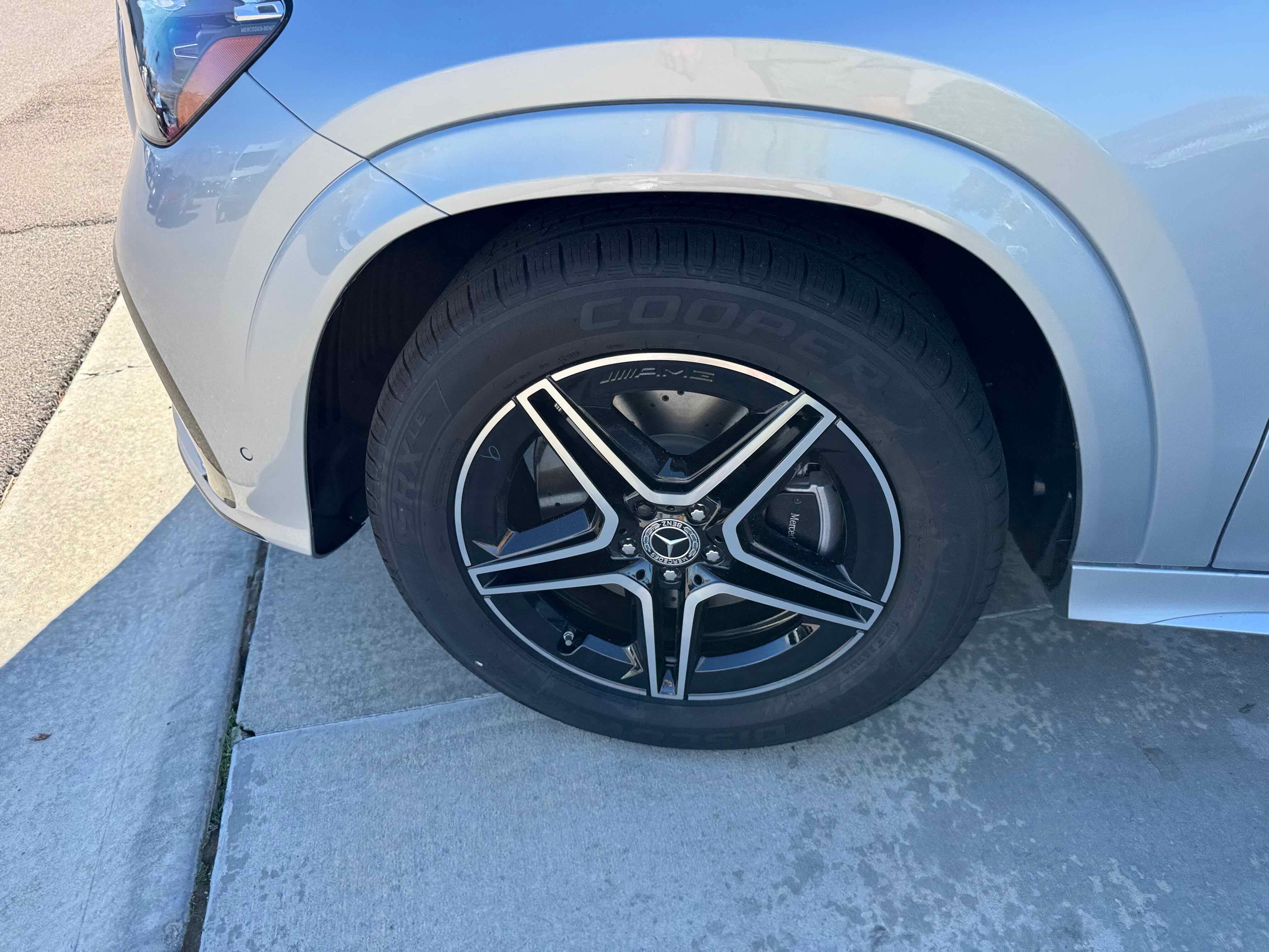 New 2026 Mercedes-Benz GLE 450 4MATIC Coupe image 14