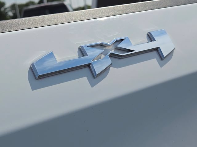 Used 2024 GMC Sierra 1500 SLT AWD/4WD image 4
