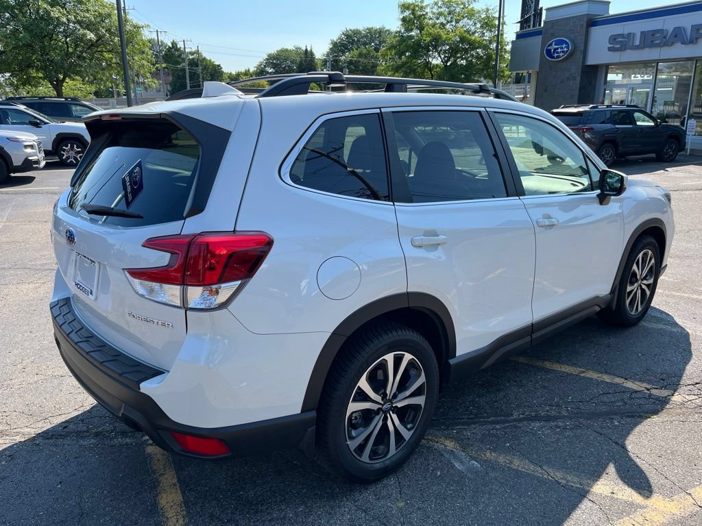Used 2020 Subaru Forester Limited AWD/4WD image 6