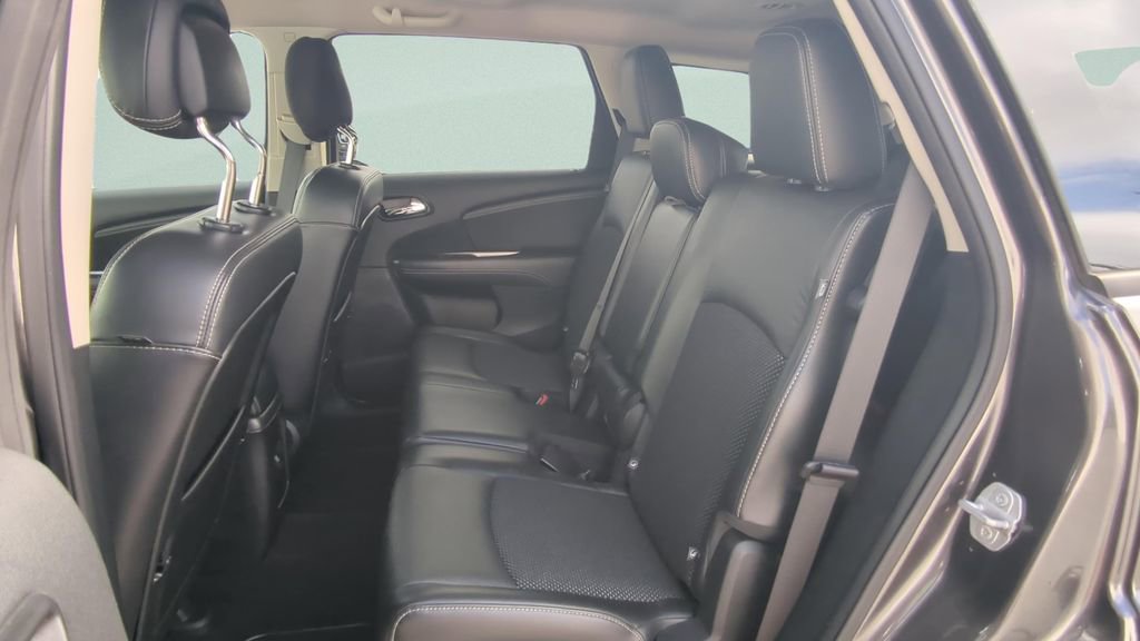 Used 2018 Dodge Journey Crossroad image 13