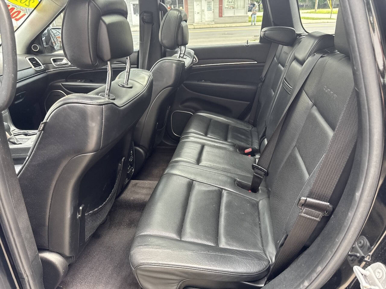 Used 2017 Jeep Grand Cherokee Summit AWD/4WD image 13