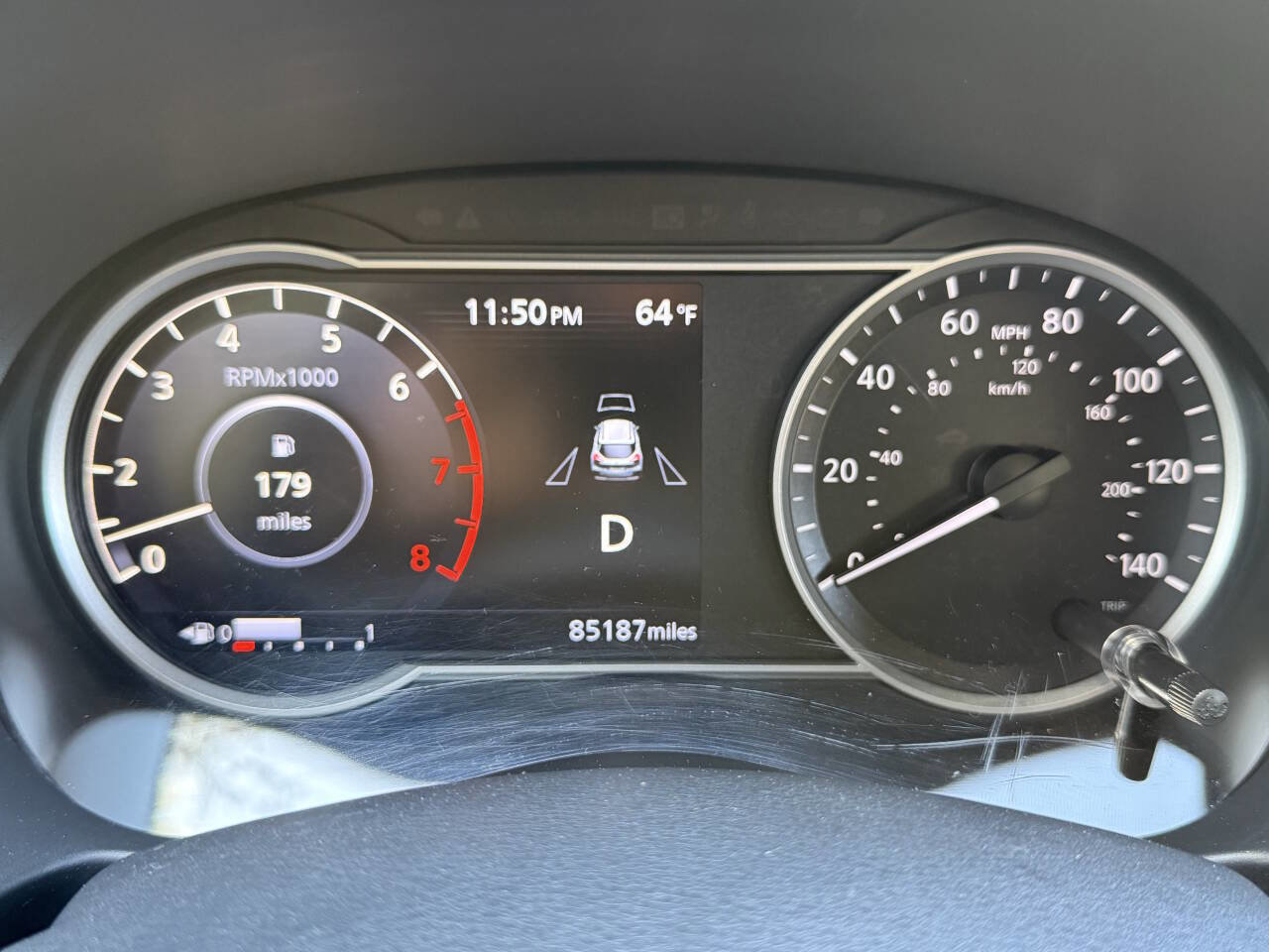 Used 2019 Nissan Kicks SR w/ Exterior Package image 39