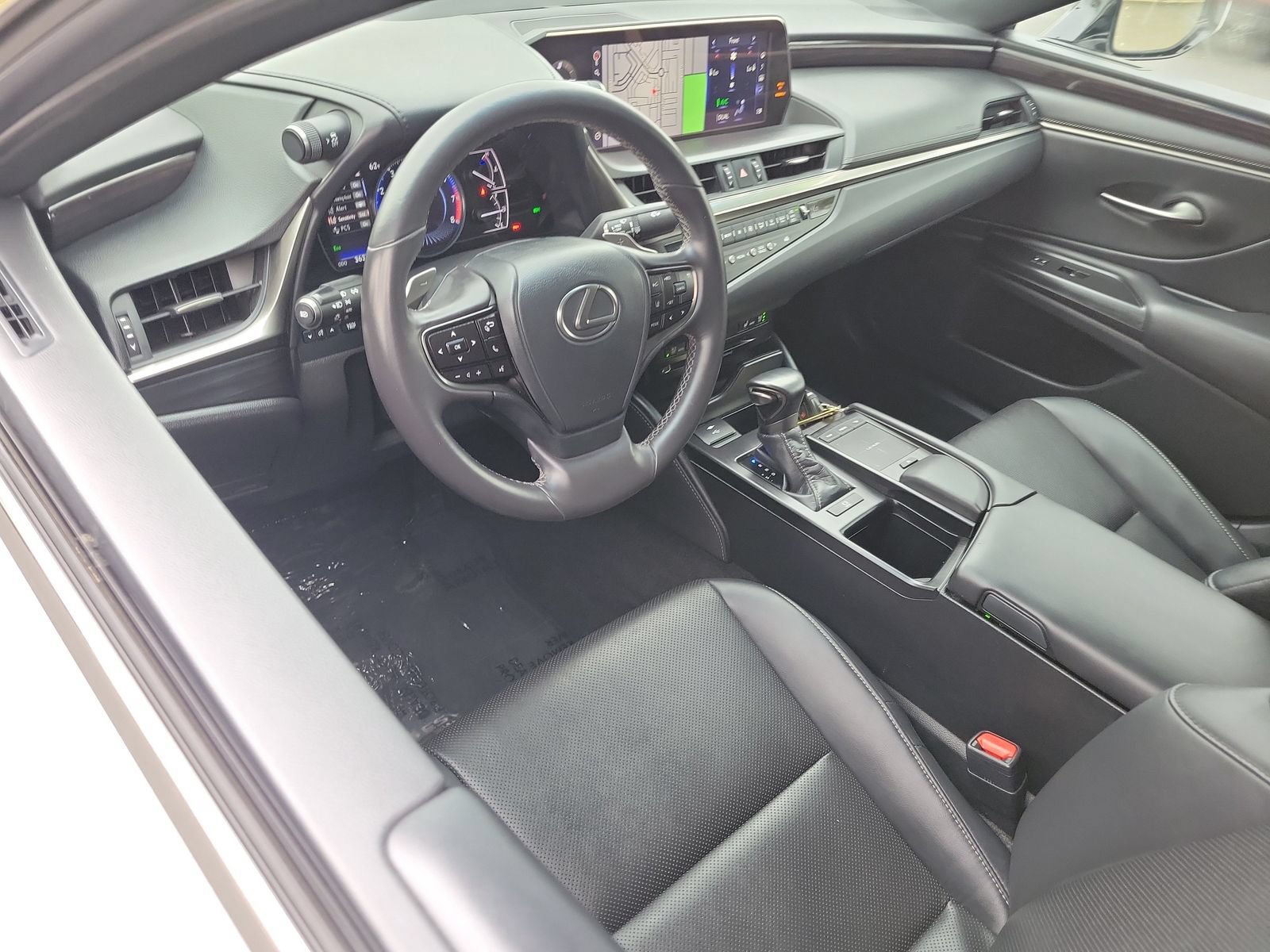 Used 2021 Lexus ES 350 w/ Premium Package FWD image 6