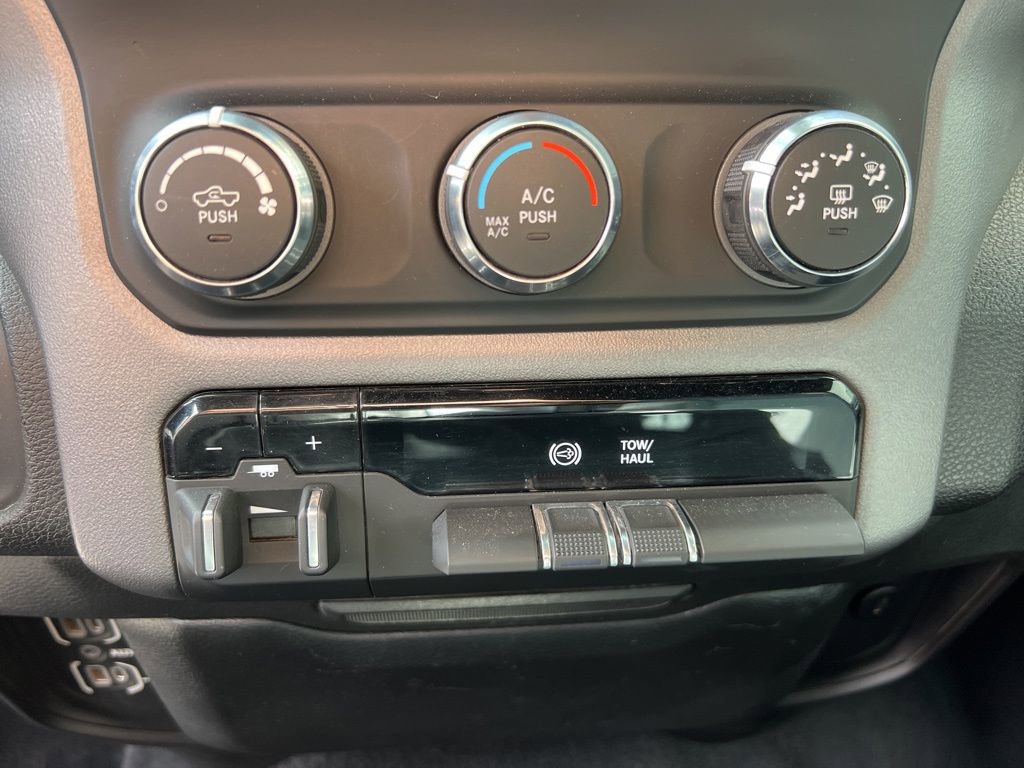 Certified 2021 RAM 2500 Big Horn image 19