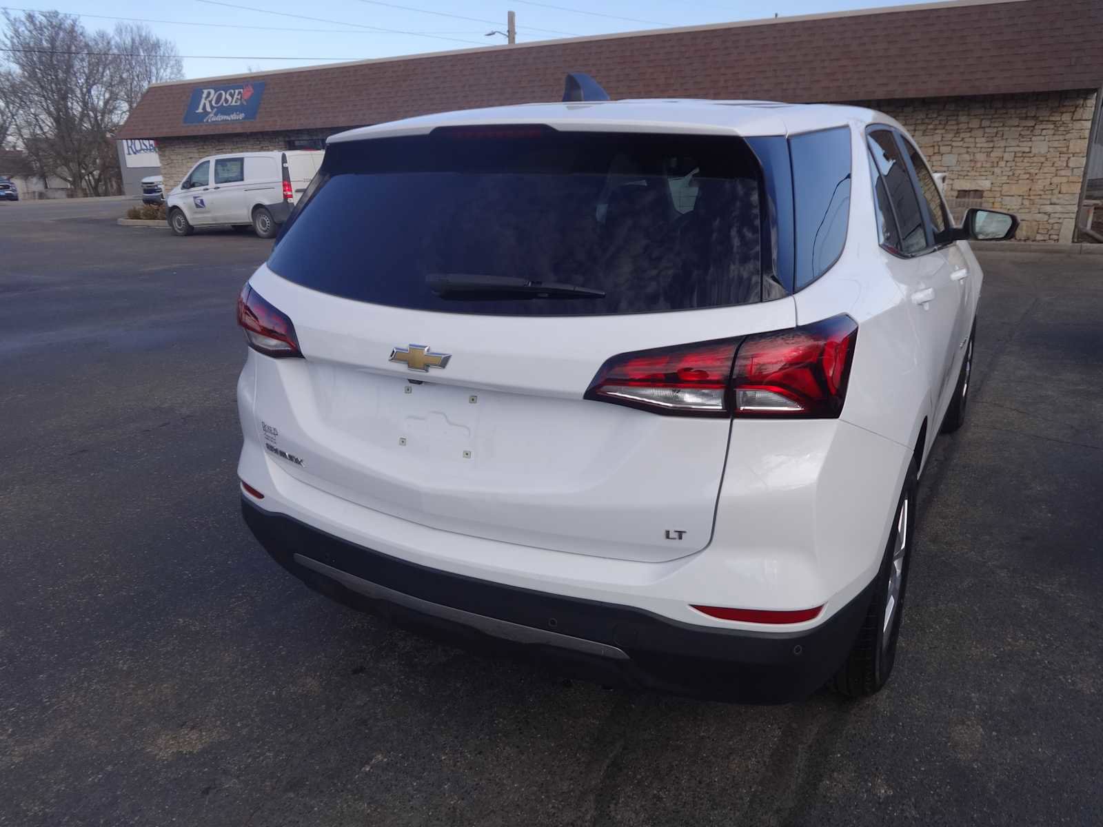 Used 2022 Chevrolet Equinox LT image 8