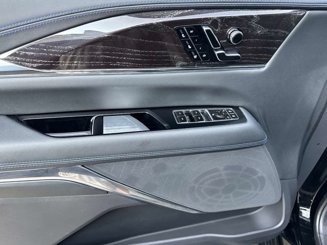 Certified 2026 Cadillac Escalade IQ Luxury 1 AWD/4WD image 18