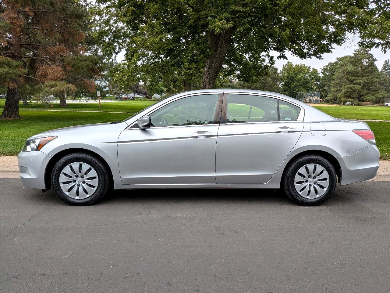 Used 2008 Honda Accord LX image 2