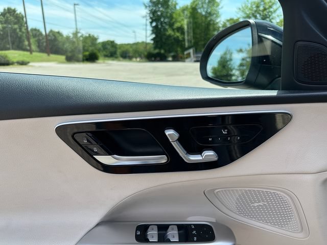 Used 2022 Mercedes-Benz C 300 4MATIC Sedan image 23