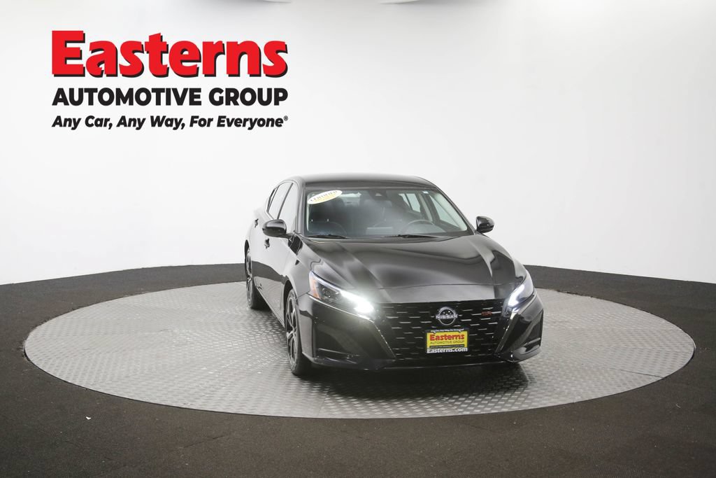 Used 2025 Nissan Altima 2.5 SR FWD image 47