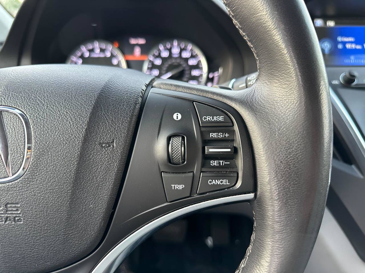 Used 2016 Acura MDX w/ AcuraWatch Plus Package FWD image 50