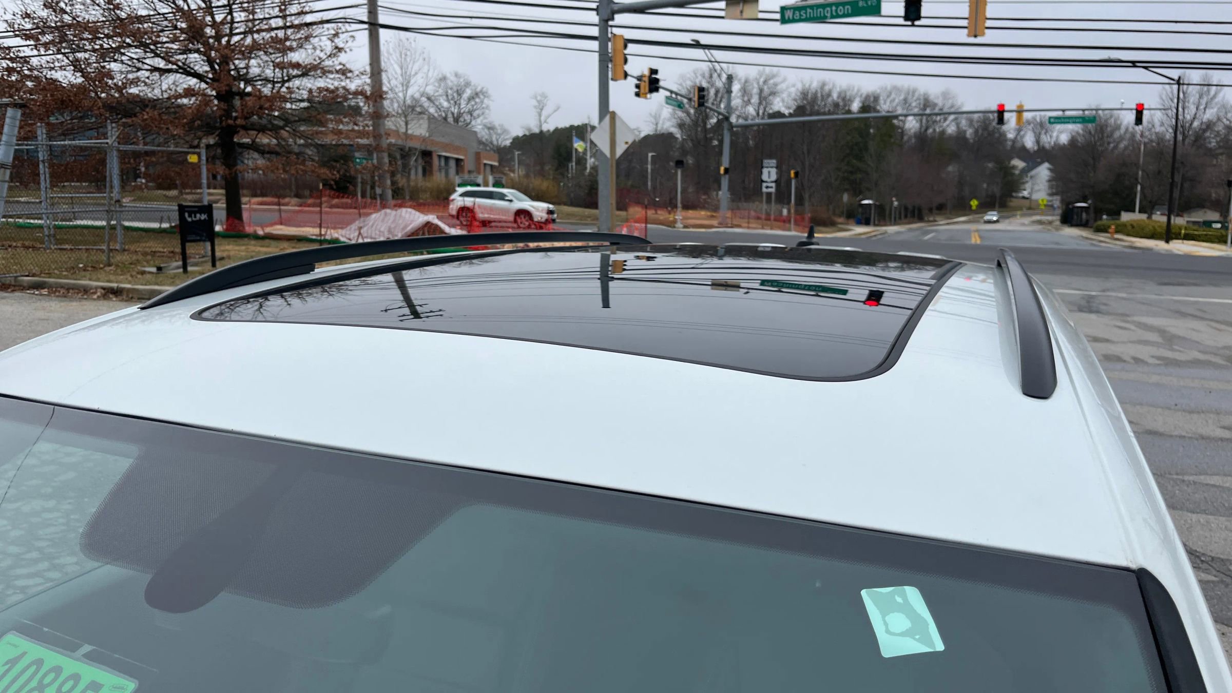 Used 2021 Volkswagen Tiguan SE R-Line image 11